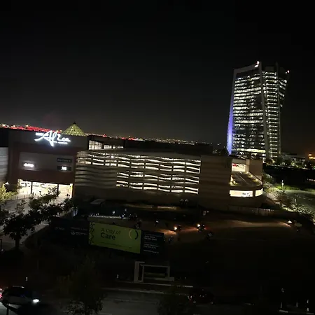 Thando'S Luxury Stays At Ellipse, Waterfall Midrand Exterior photo